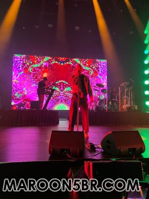 2022_06_03-Maroon5Sacramento-1262.JPG