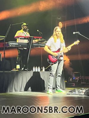 2022_06_03-Maroon5Sacramento-1323.JPG
